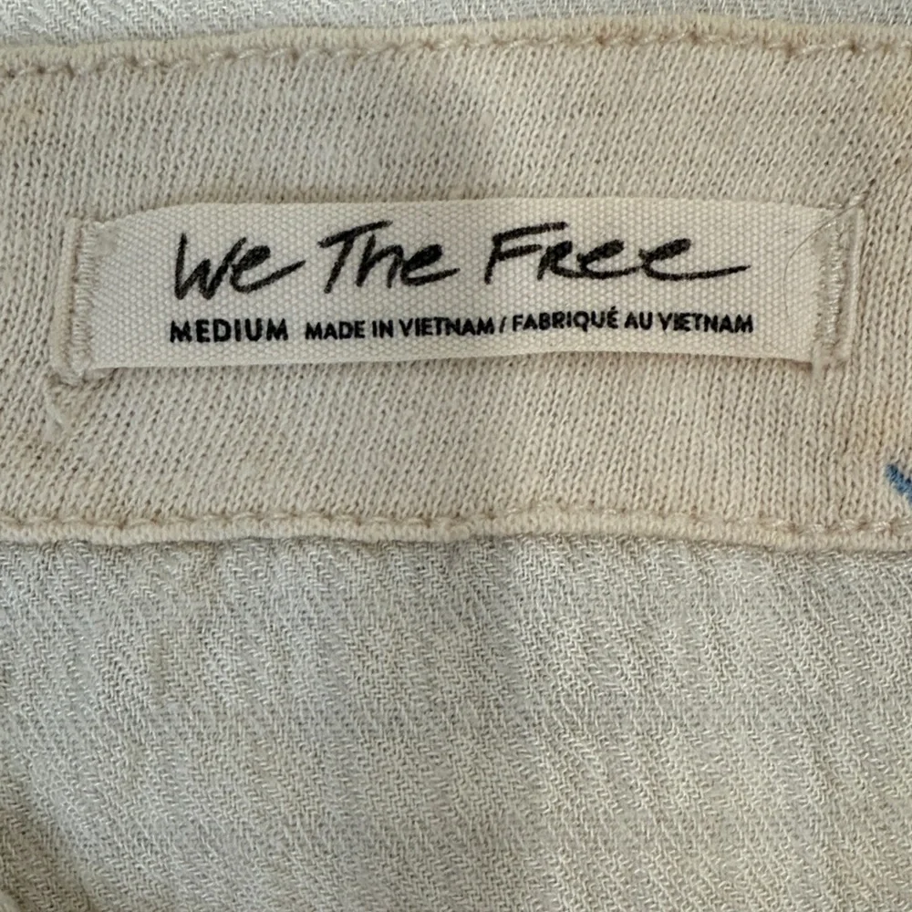 We The Free Ivory Rockaway Oversized Crop Shirt Medium - Picture 2 of 11